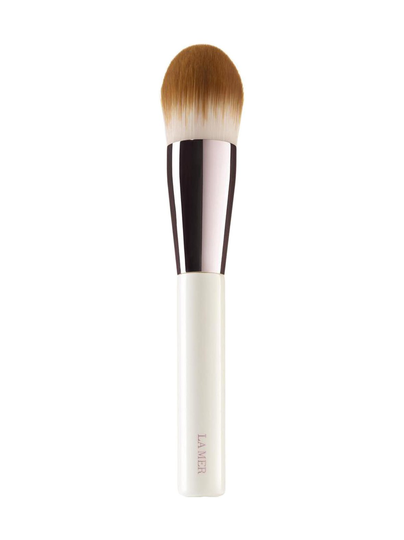 Foundation brush -meikkivoidesivellin