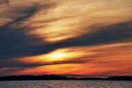 Canvas-taulu | Akustiikkataulu Auringon laskiessa Janne Gröning 4248