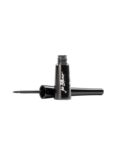 Hard tip eyeliner